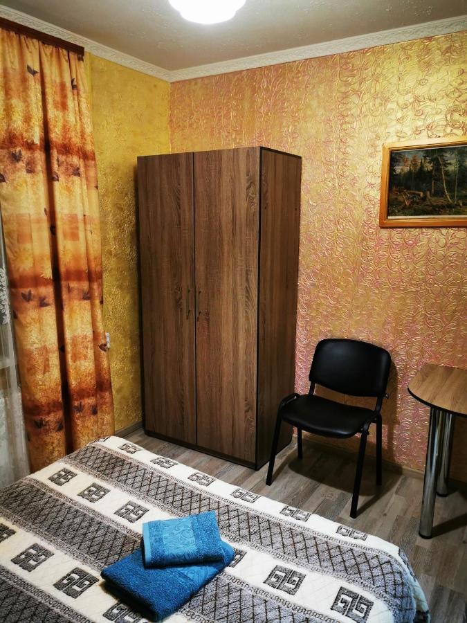 Міні Квартал Hotel Yahotyn Eksteriør billede